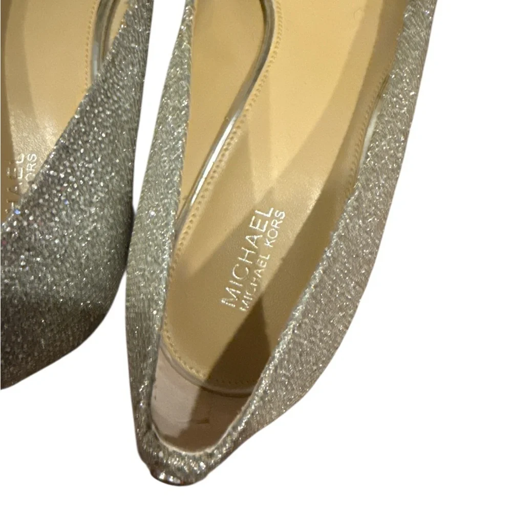 Michael KORS Shimmering Silver Women's Heels - Picture 5 of 5